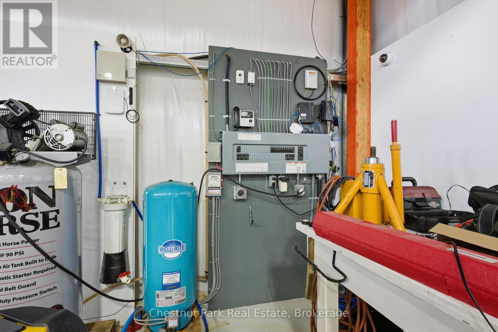 1255 Gravenhurst Parkway, Gravenhurst, Ontario  P1P 1R1 - Photo 32 - X12543376