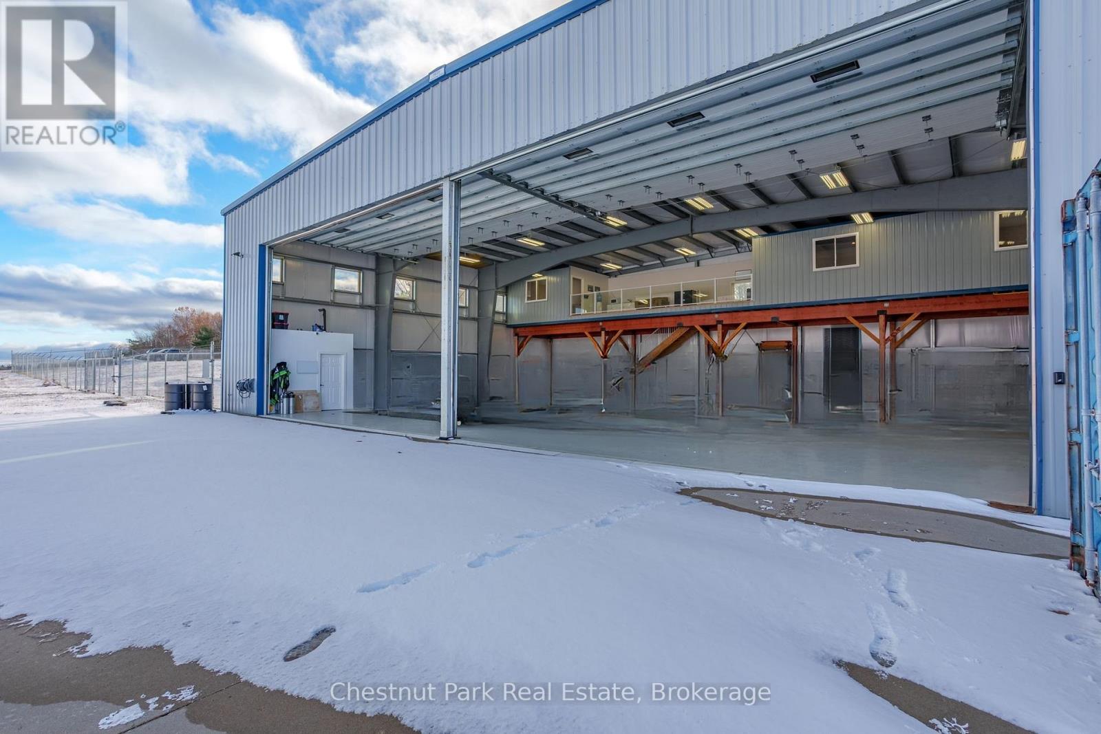 1255 Gravenhurst Parkway, Gravenhurst, Ontario  P1P 1R1 - Photo 9 - X12543376