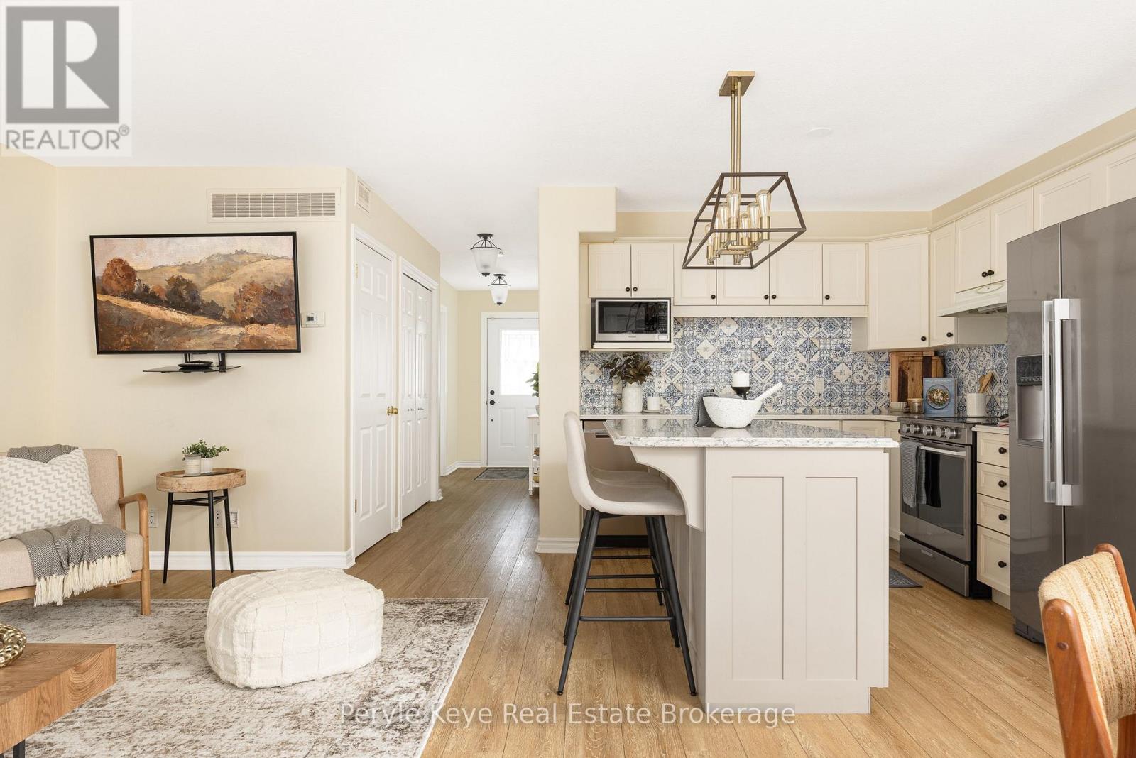 143 Pine Street, Bracebridge, Ontario  P1L 2H8 - Photo 12 - X12550046