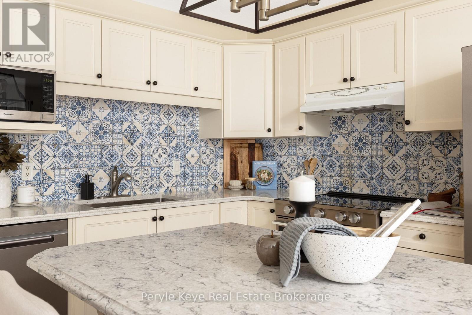 143 Pine Street, Bracebridge, Ontario  P1L 2H8 - Photo 14 - X12550046