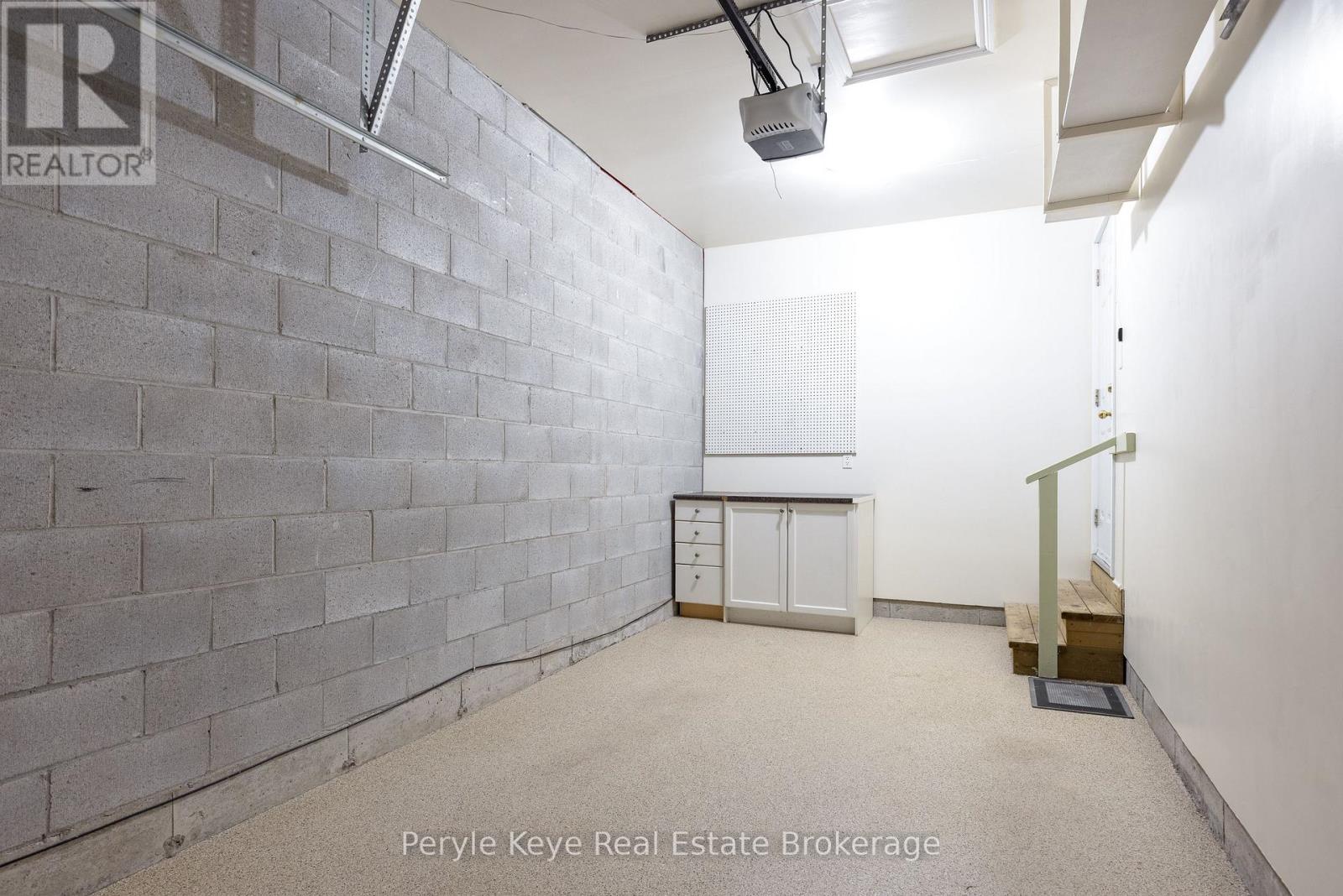 143 Pine Street, Bracebridge, Ontario  P1L 2H8 - Photo 39 - X12550046