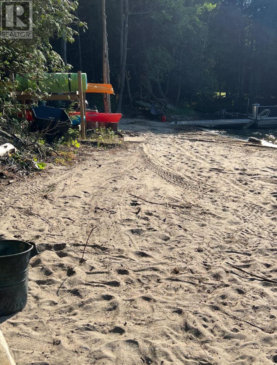 15212 Georgian Bay Shore, Georgian Bay, Ontario  P0E 1E0 - Photo 12 - X12551240