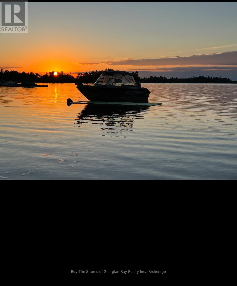 15212 Georgian Bay Shore, Georgian Bay, Ontario  P0E 1E0 - Photo 21 - X12551240