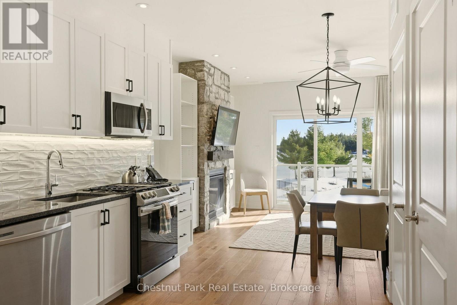 Bhvb201 - 1869 Muskoka Rd 118 West Road, Muskoka Lakes, Ontario  P1L 1W8 - Photo 8 - X12557058