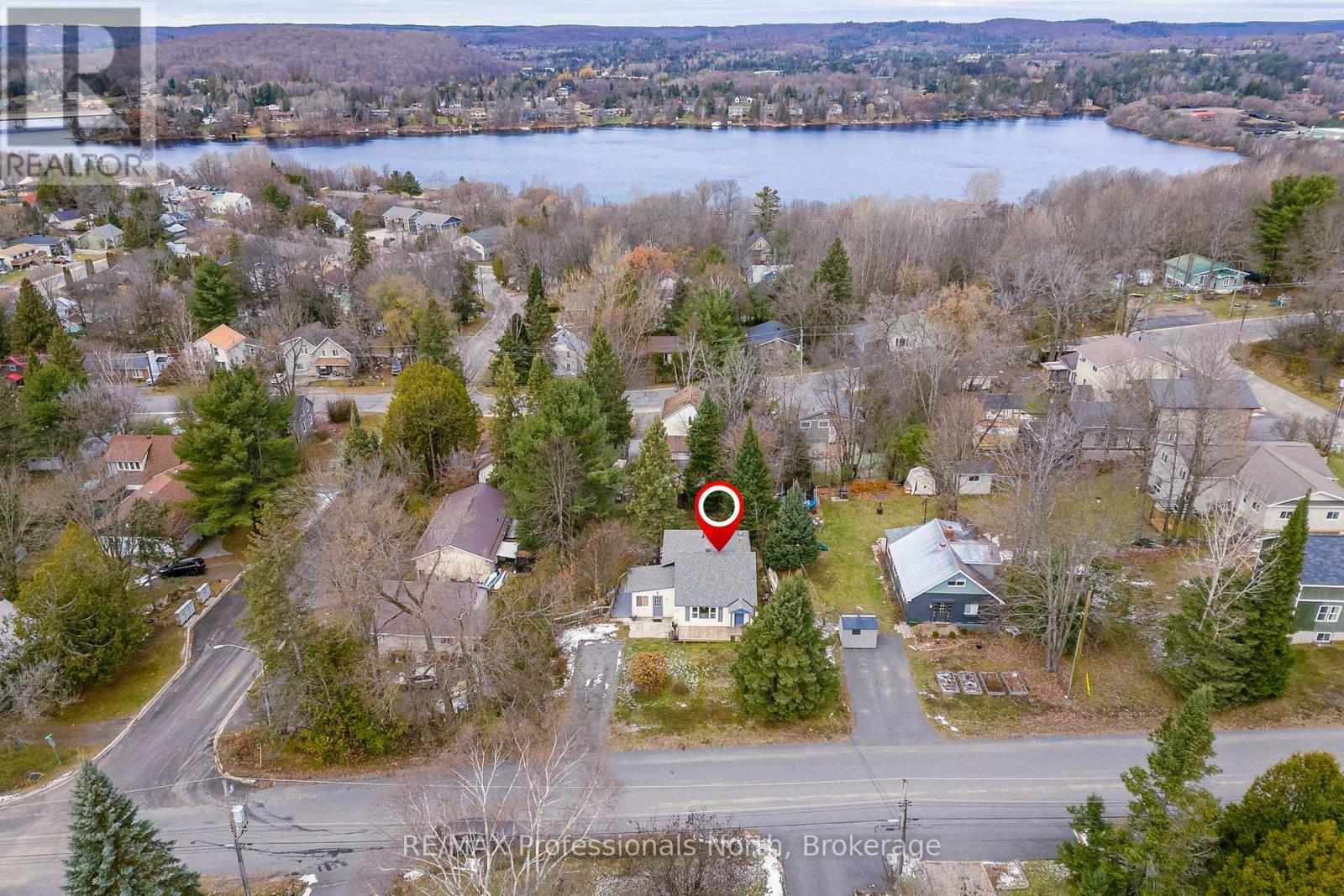 18 George Street, Huntsville, Ontario  P1H 1T9 - Photo 30 - X12561118