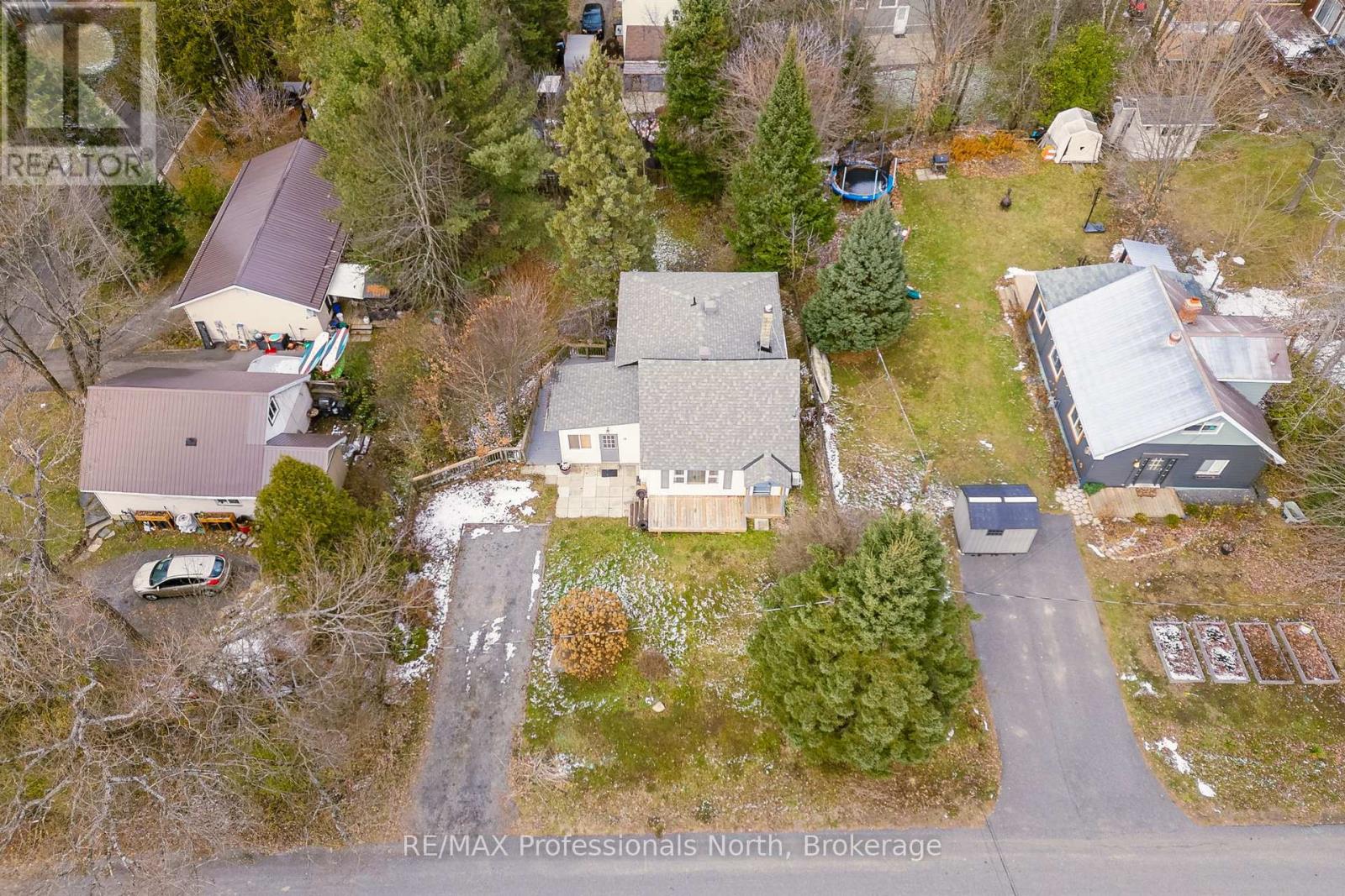 18 George Street, Huntsville, Ontario  P1H 1T9 - Photo 39 - X12561118