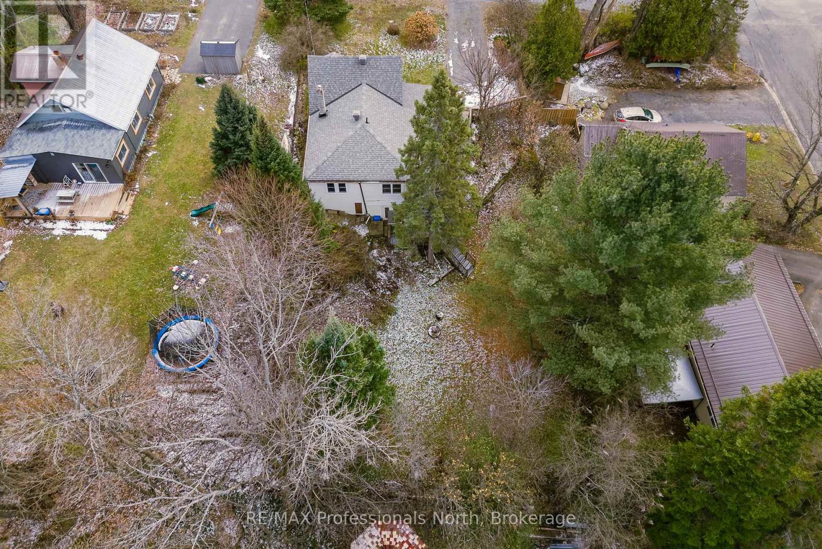 18 George Street, Huntsville, Ontario  P1H 1T9 - Photo 41 - X12561118