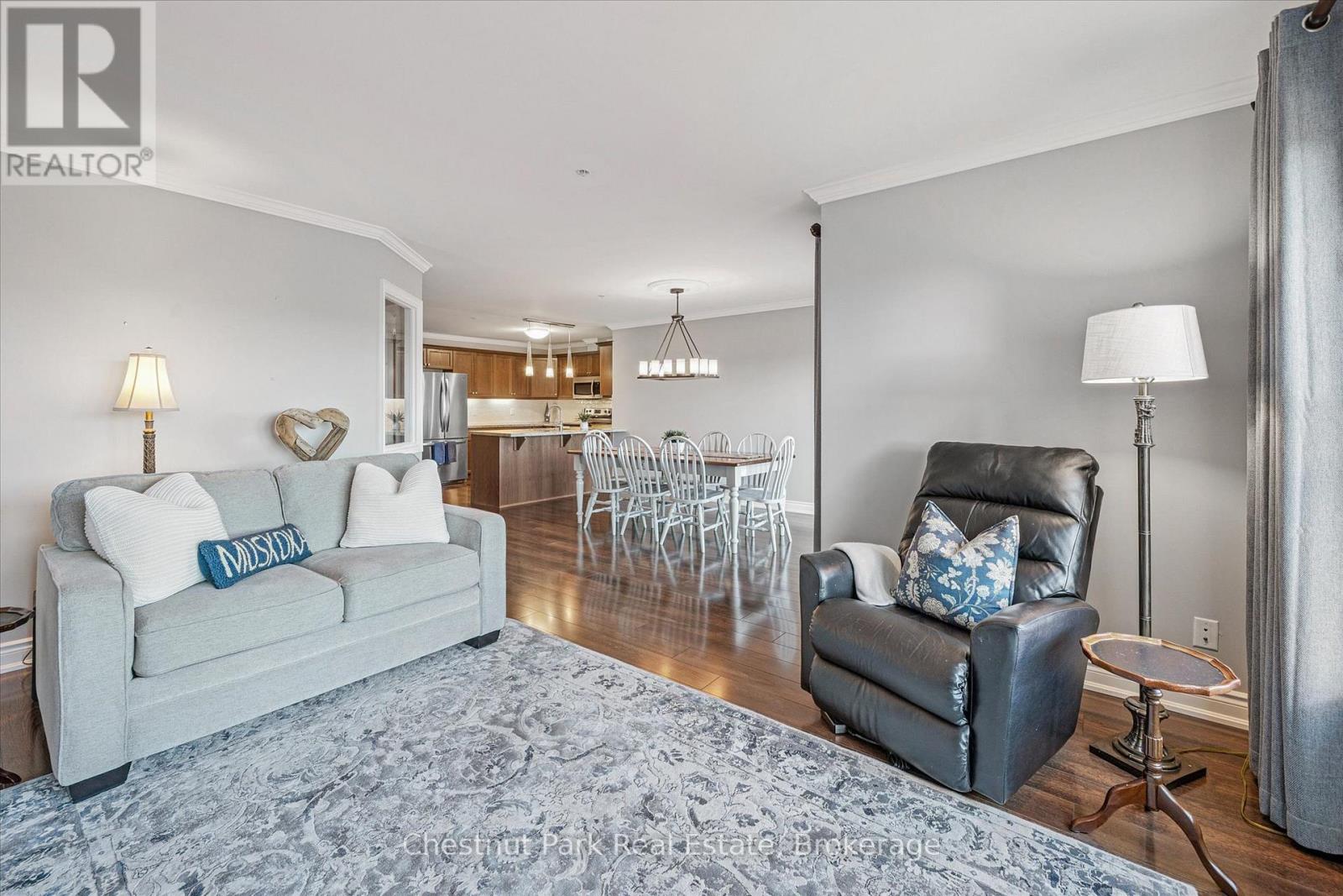 209 - 10b Kimberley Avenue, Bracebridge, Ontario  P1L 0A6 - Photo 20 - X12561904