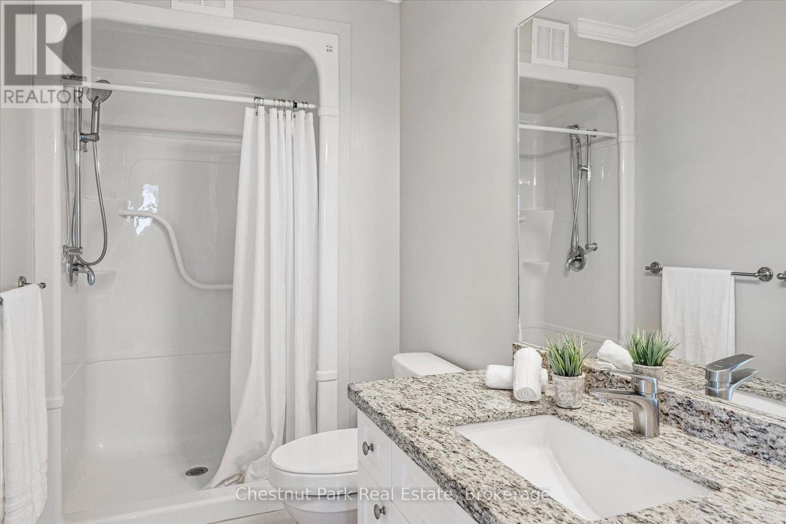 209 - 10b Kimberley Avenue, Bracebridge, Ontario  P1L 0A6 - Photo 33 - X12561904