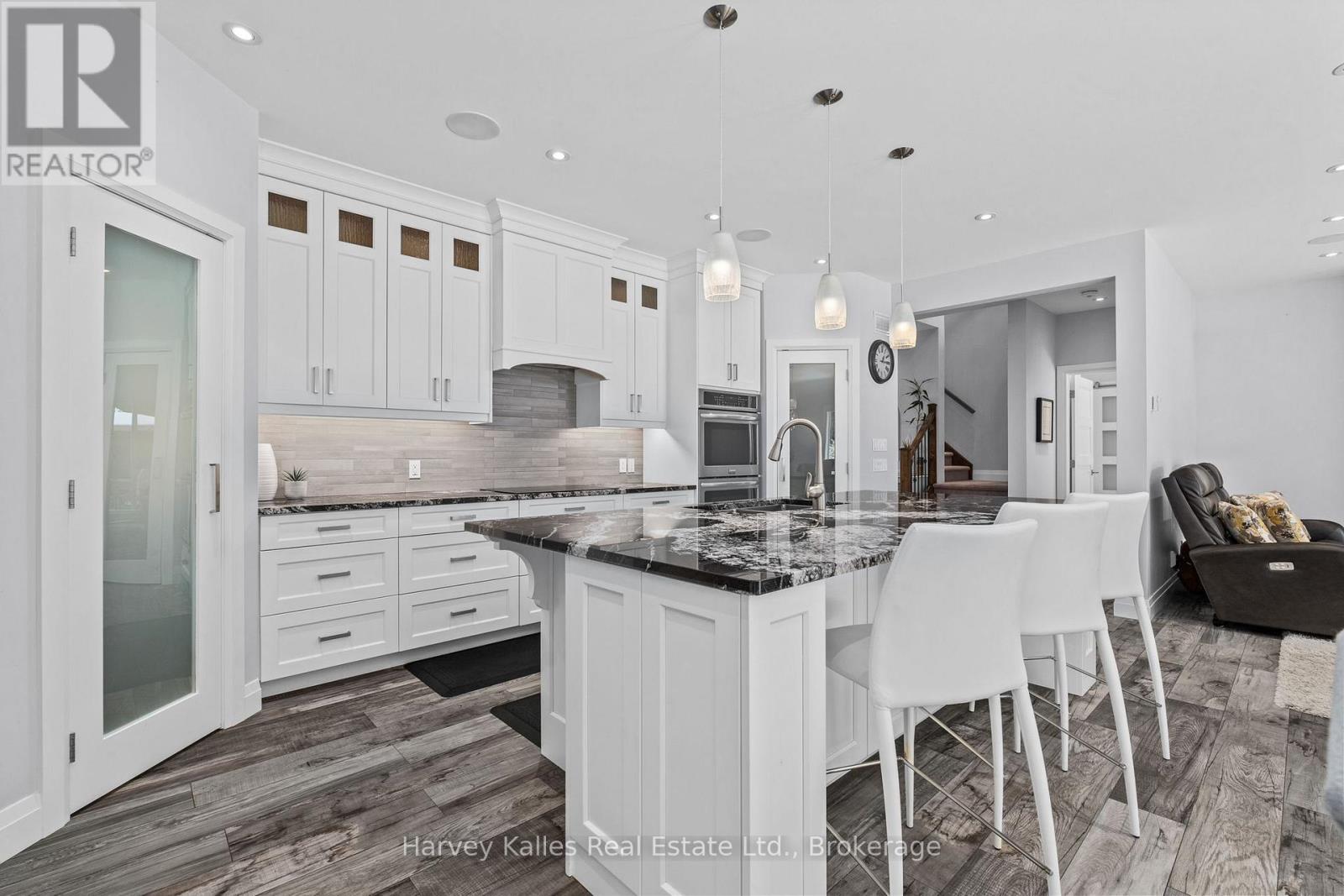 36 Homestead Lane, Huntsville, Ontario  P1H 2N8 - Photo 12 - X12562212