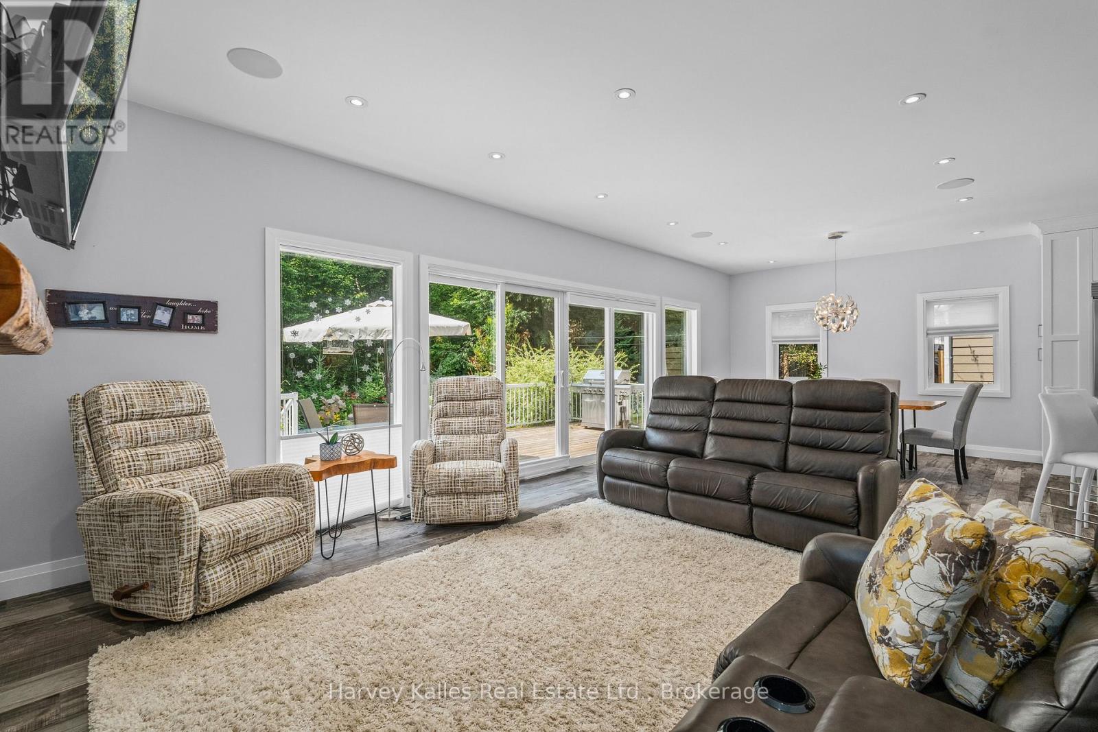 36 Homestead Lane, Huntsville, Ontario  P1H 2N8 - Photo 17 - X12562212