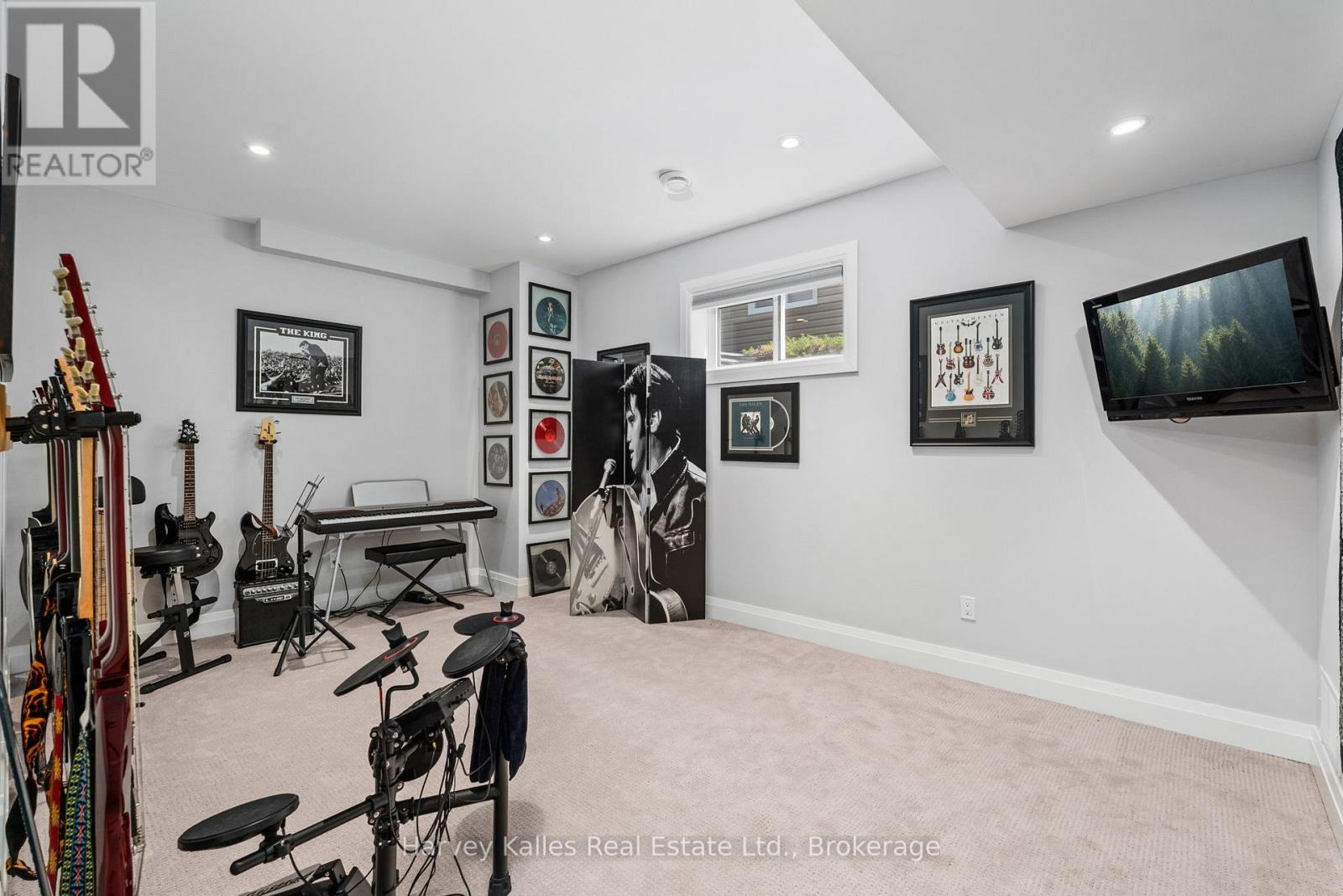 36 Homestead Lane, Huntsville, Ontario  P1H 2N8 - Photo 38 - X12562212