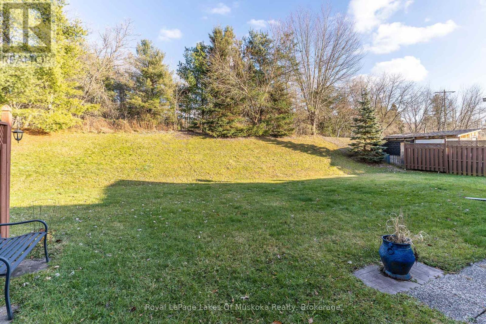 107 Milton Street, Bracebridge, Ontario  P1L 2G4 - Photo 30 - X12565438