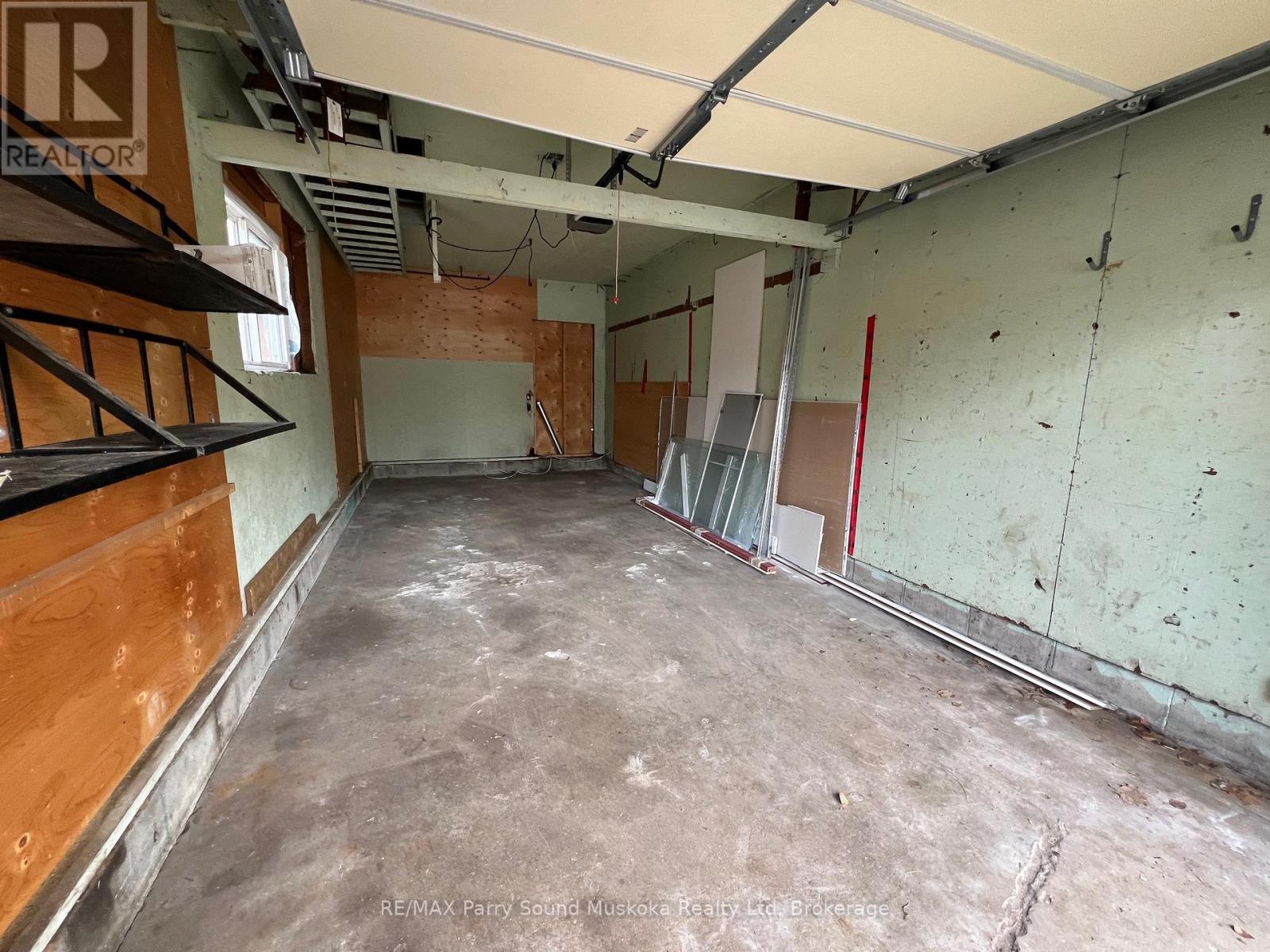 119 Gibson Street, Parry Sound, Ontario  P2A 1X6 - Photo 38 - X12565684