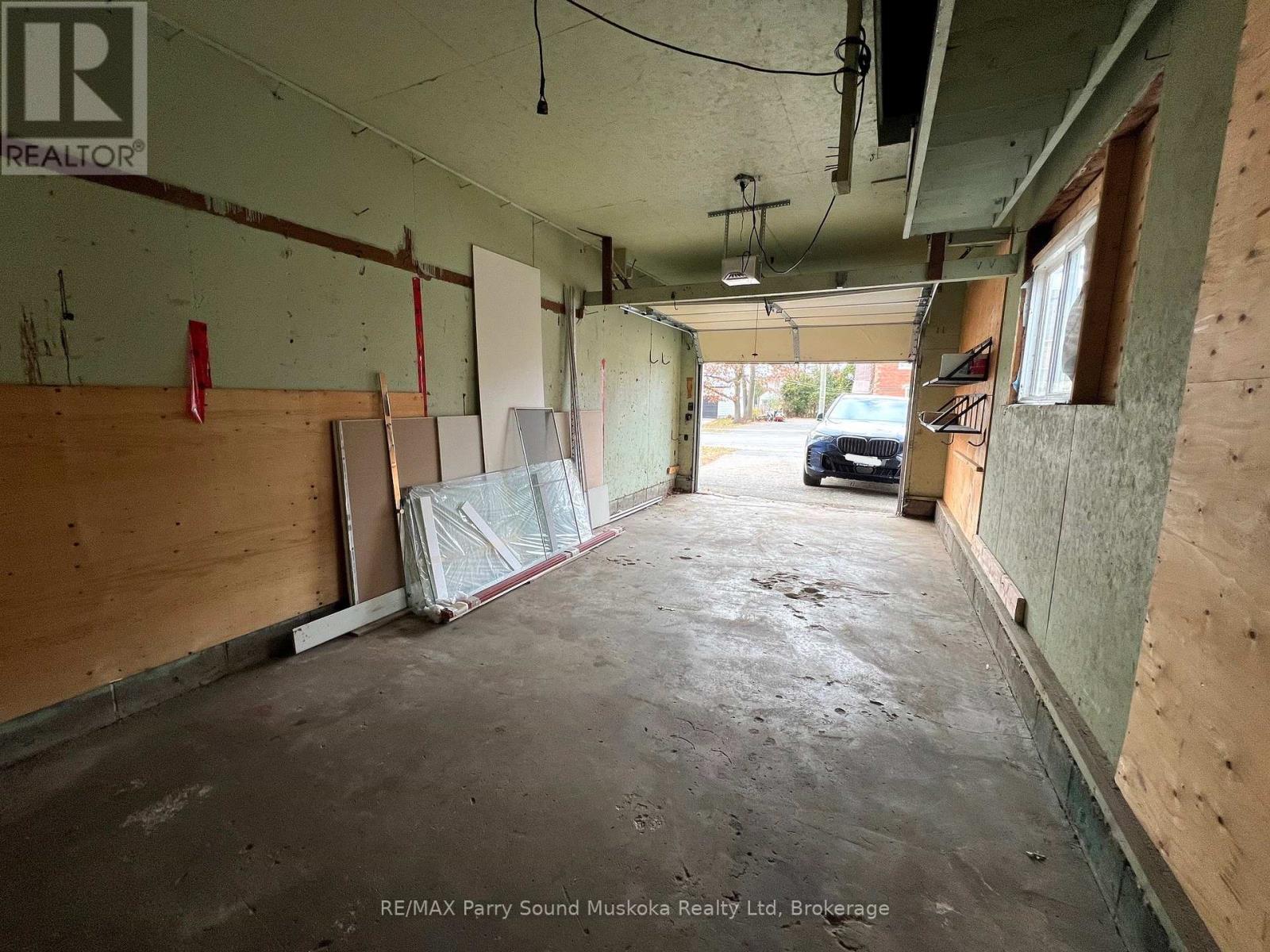 119 Gibson Street, Parry Sound, Ontario  P2A 1X6 - Photo 39 - X12565684