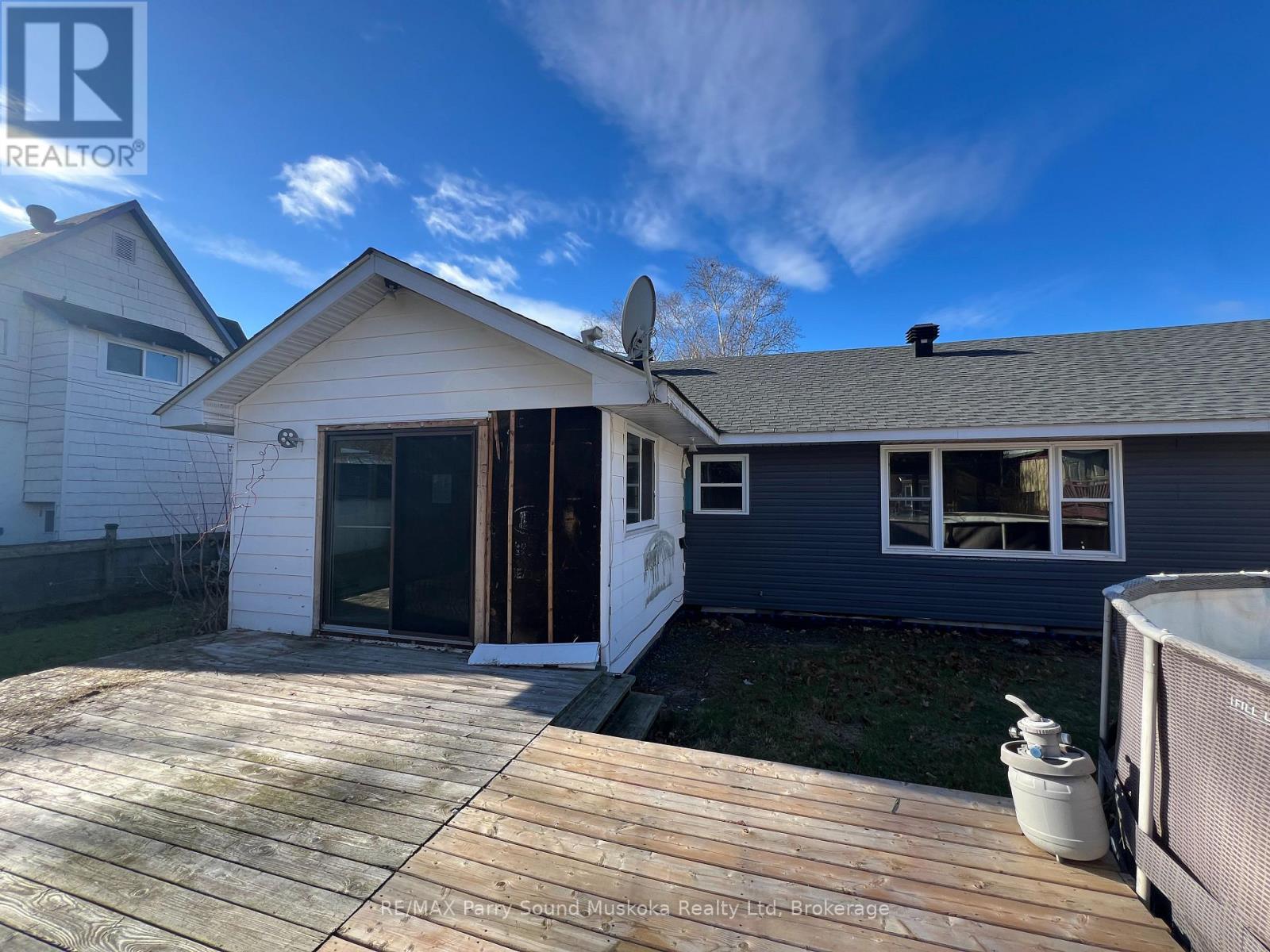 119 Gibson Street, Parry Sound, Ontario  P2A 1X6 - Photo 6 - X12565684