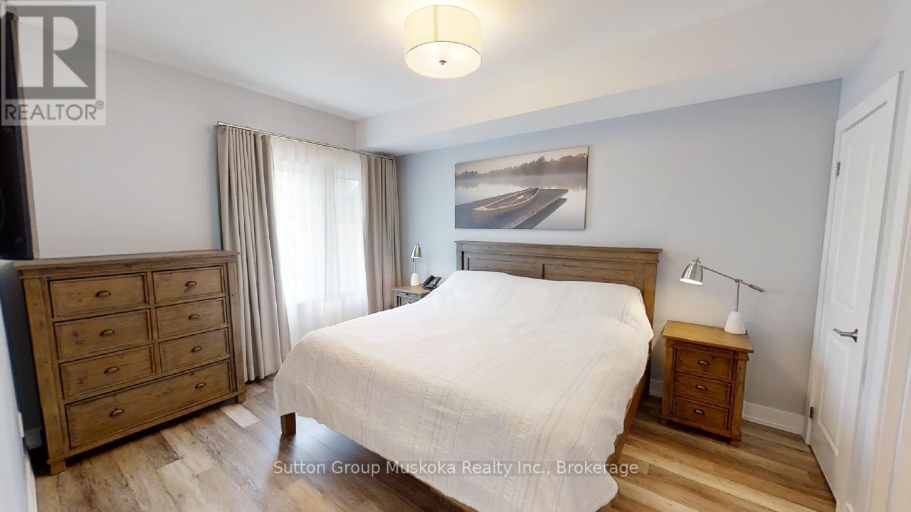 318 - 25 Pen Lake Point Road, Huntsville, Ontario  P1H 2E8 - Photo 11 - X12566740