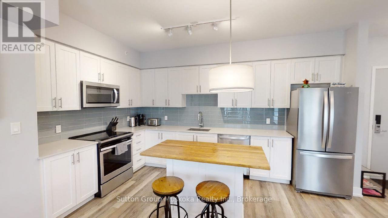 318 - 25 Pen Lake Point Road, Huntsville, Ontario  P1H 2E8 - Photo 6 - X12566740