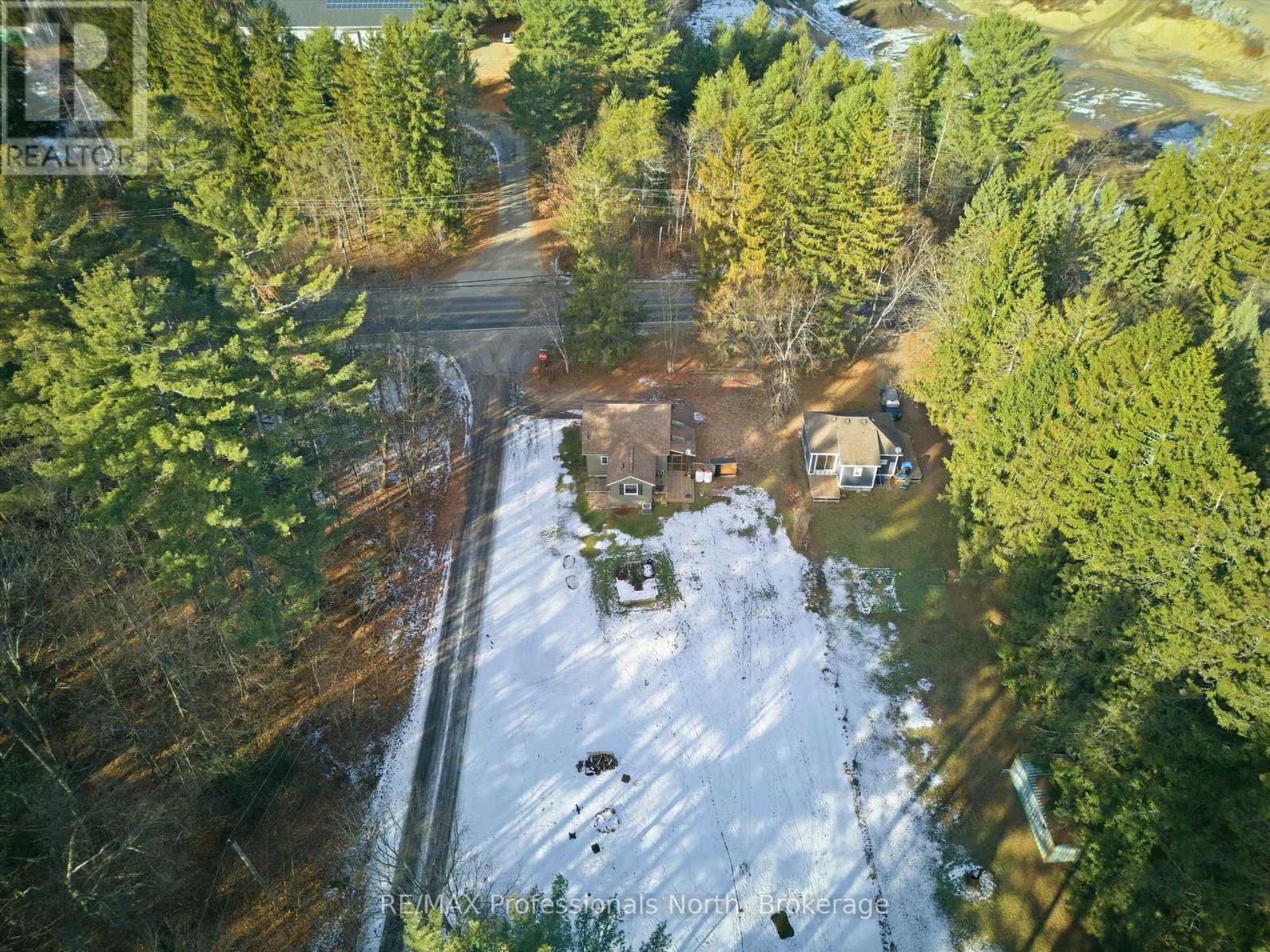 185 Muskoka Rd 10 Road, Huntsville, Ontario  P0B 1L0 - Photo 5 - X12567424