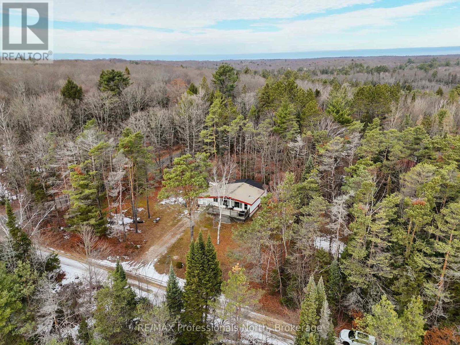 1001 Colony Trail, Bracebridge, Ontario  P1L 1X3 - Photo 4 - X12568222