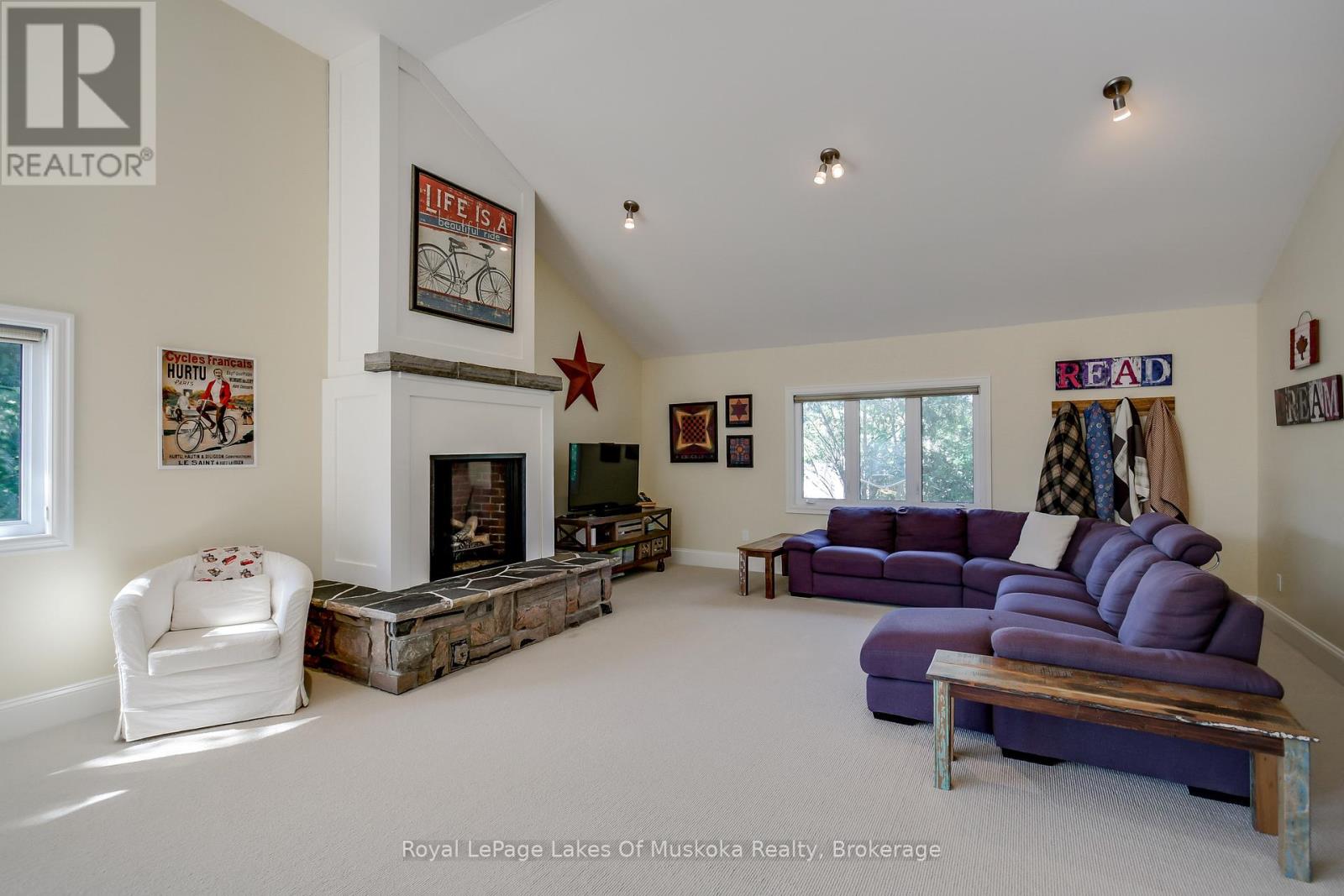 230 Ecclestone Drive, Bracebridge, Ontario  P1L 1G4 - Photo 38 - X12570044