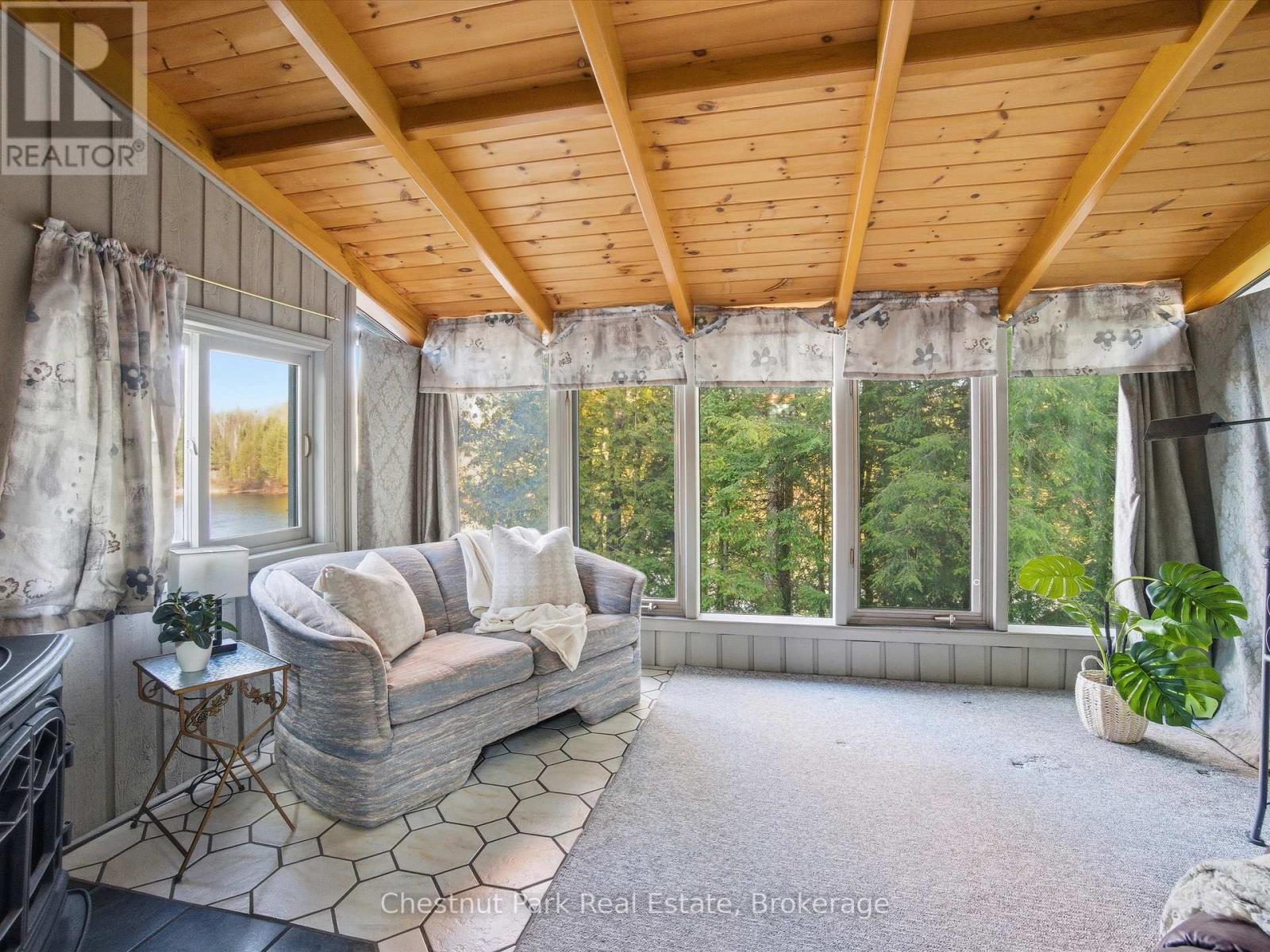 1077 Fairy Falls Road, Lake Of Bays, Ontario  P0B 1A0 - Photo 27 - X12570792