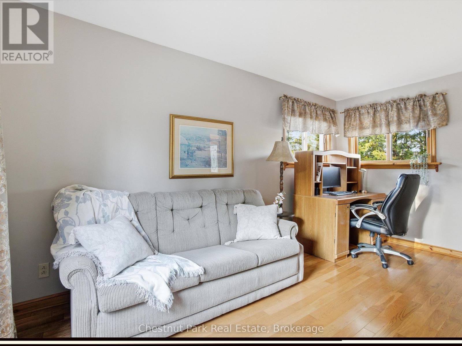 1077 Fairy Falls Road, Lake Of Bays, Ontario  P0B 1A0 - Photo 33 - X12570792