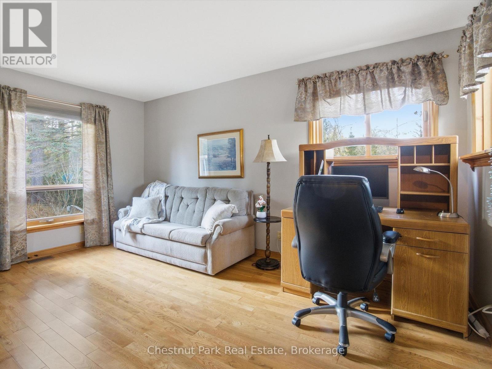 1077 Fairy Falls Road, Lake Of Bays, Ontario  P0B 1A0 - Photo 34 - X12570792