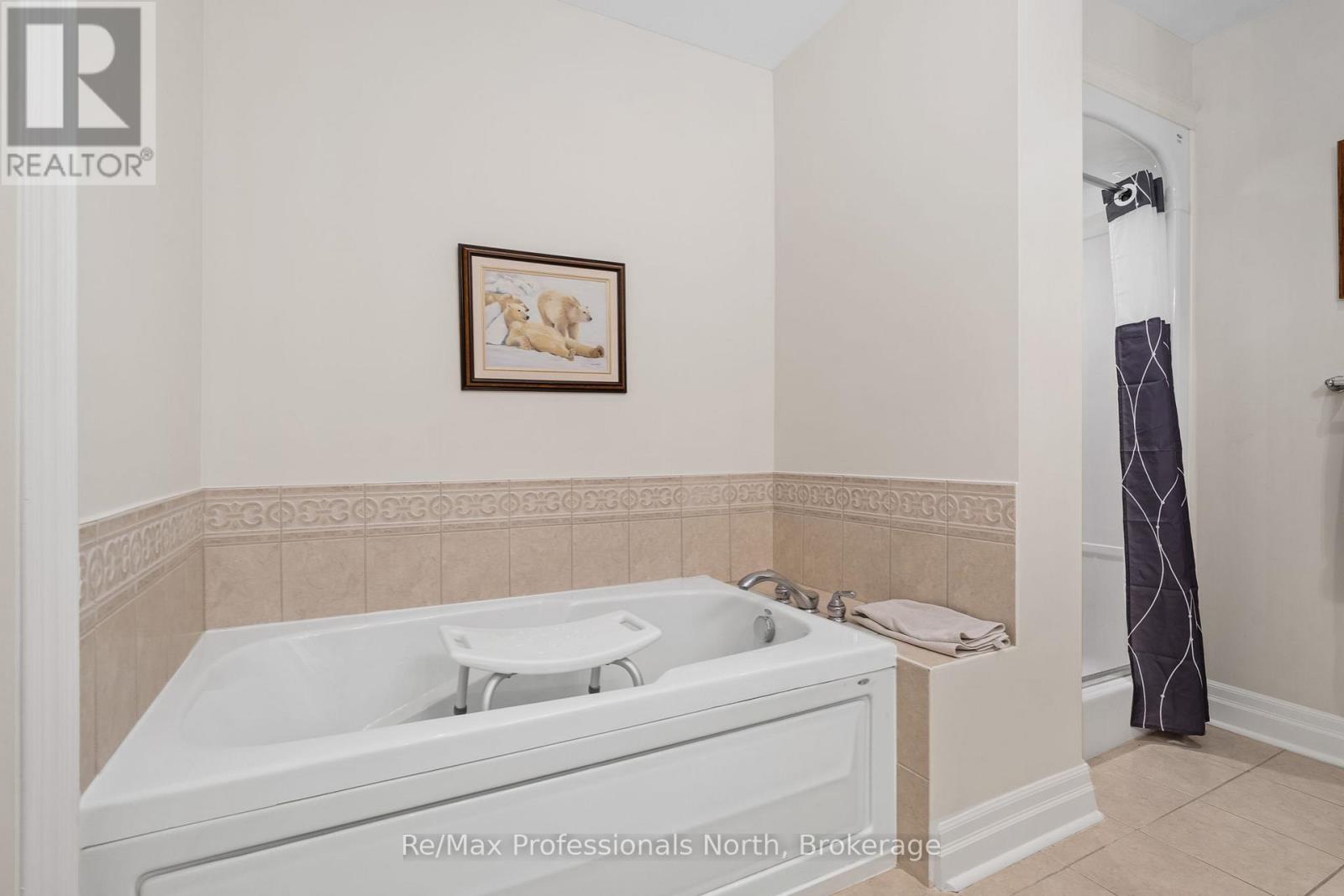 207 - 110 Steamship Bay Road, Gravenhurst, Ontario  P1P 1Z9 - Photo 16 - X12571034