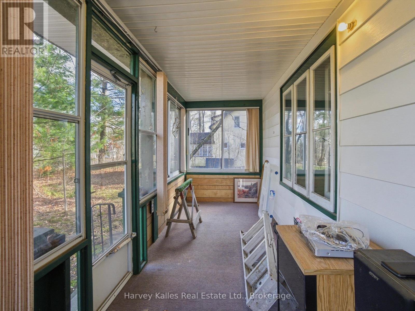 11 Victoria Street W, Seguin, Ontario  P0C 1J0 - Photo 7 - X12571934