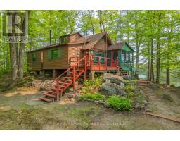 1067 WEST BLACK LAKE ROAD, Muskoka Lakes, Ontario
