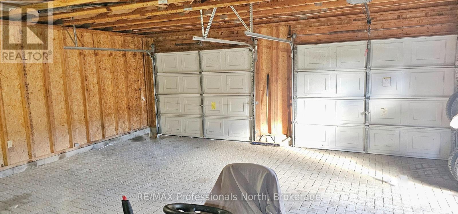 62 Riverside Drive, Huntsville, Ontario  P1H 1R6 - Photo 33 - X12573816