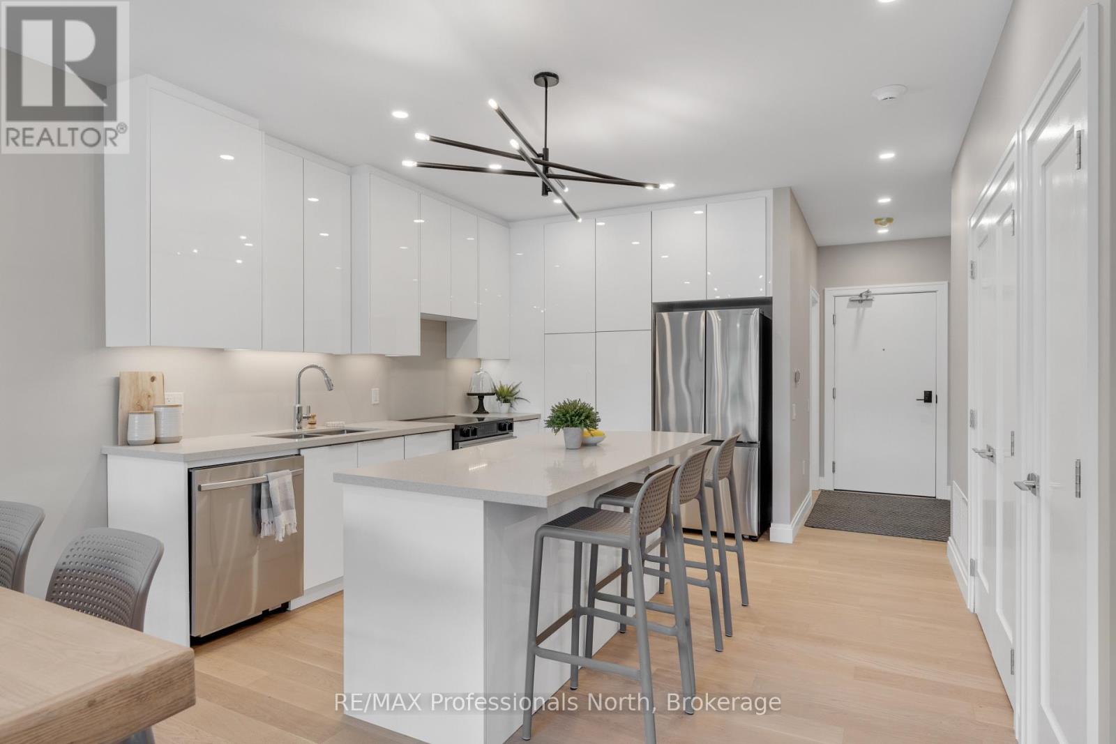 301 - 32 Brunel Road, Huntsville, Ontario  P1H 1P5 - Photo 25 - X12574390