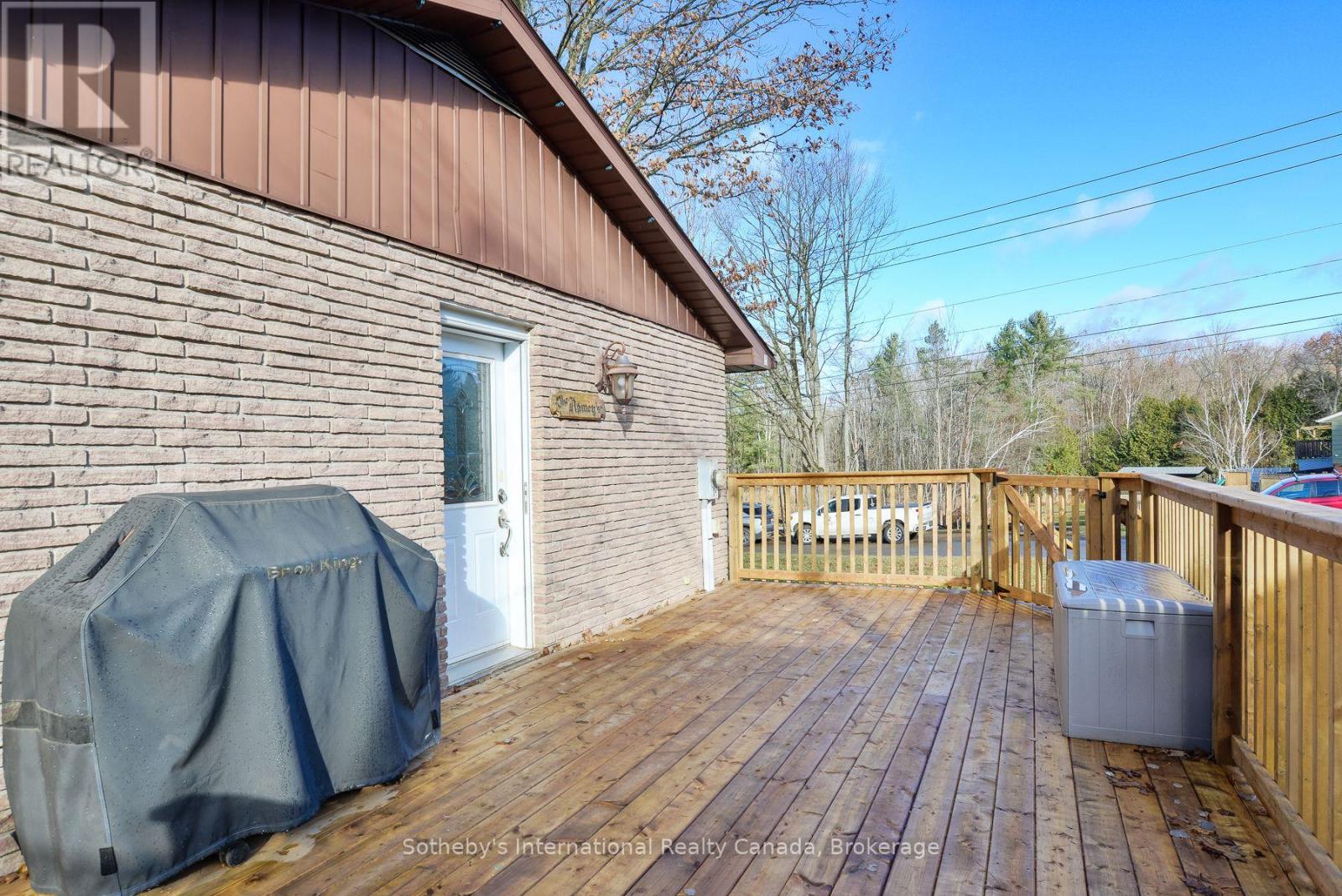 115 Segwun Boulevard, Gravenhurst, Ontario  P1P 1C5 - Photo 21 - X12574536
