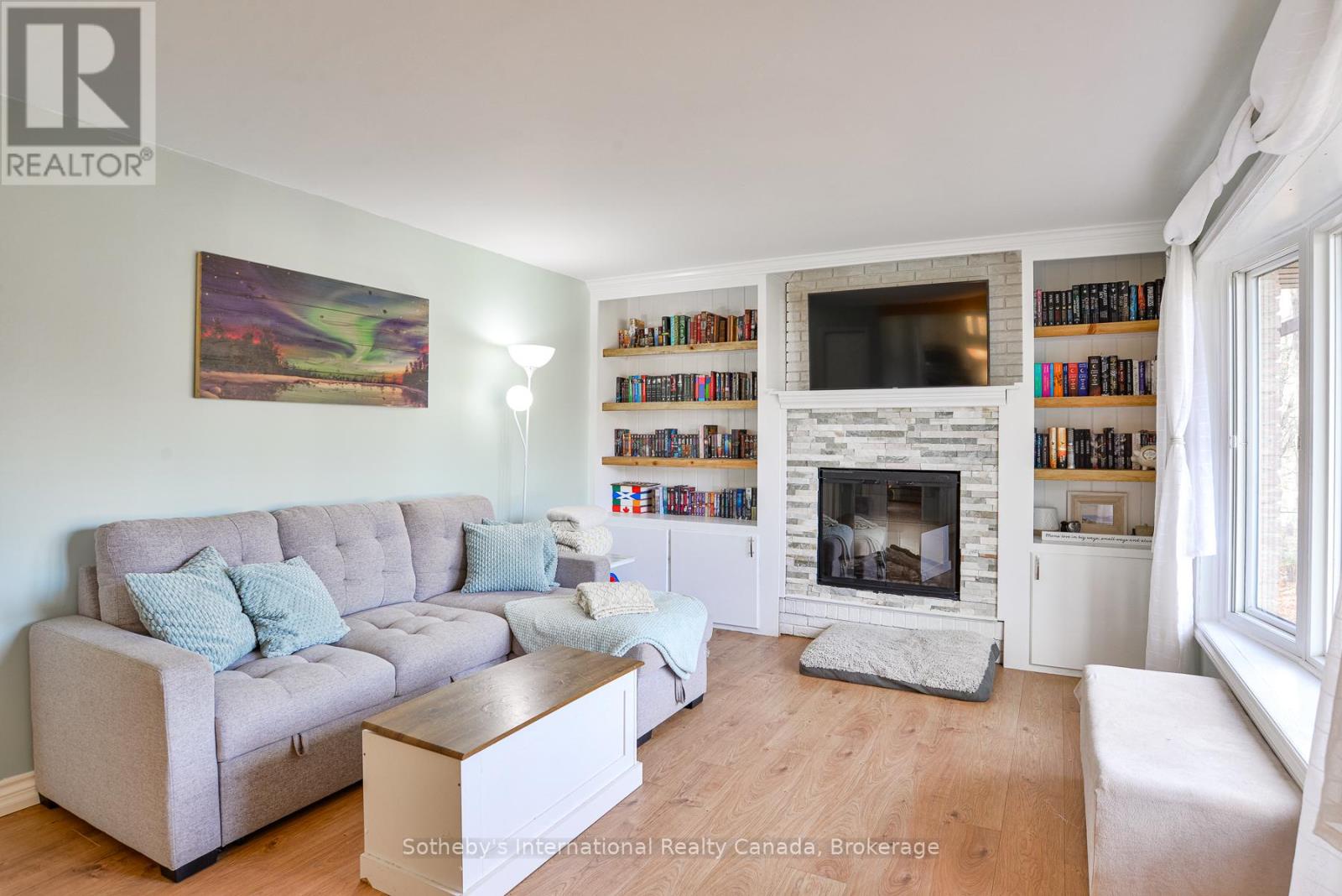 115 Segwun Boulevard, Gravenhurst, Ontario  P1P 1C5 - Photo 6 - X12574536