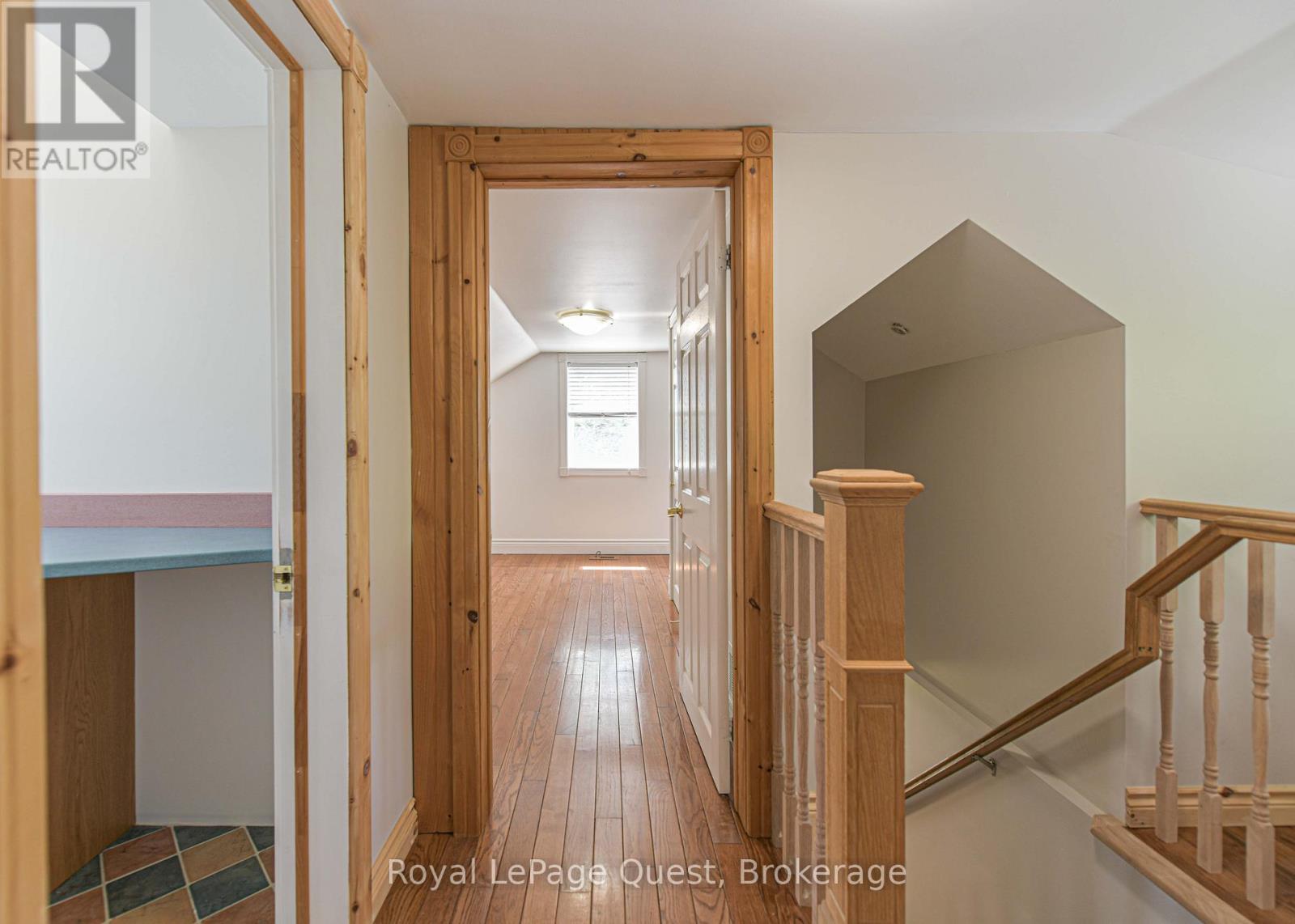 1046 Southwood Road, Gravenhurst, Ontario  P0E 1N0 - Photo 26 - X12581732