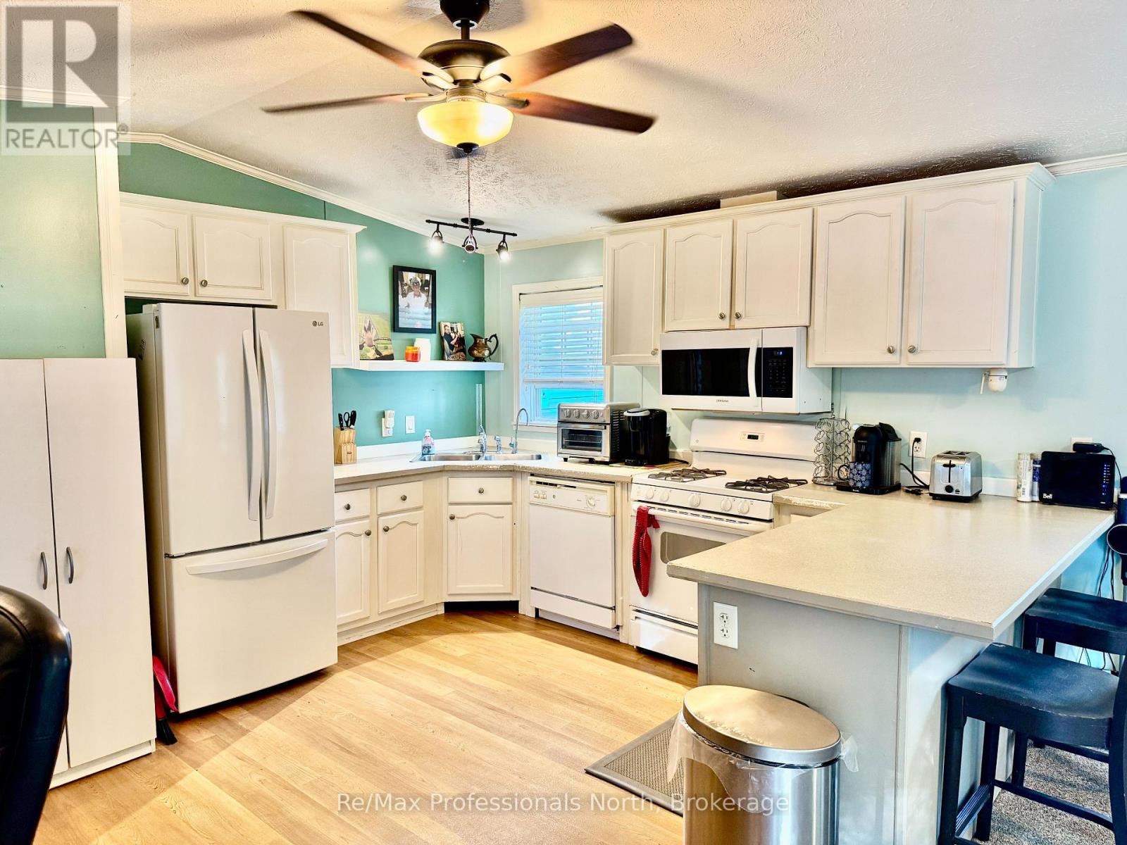 15 - 1007 Racoon Road, Gravenhurst, Ontario  P1P 1R1 - Photo 4 - X12585470