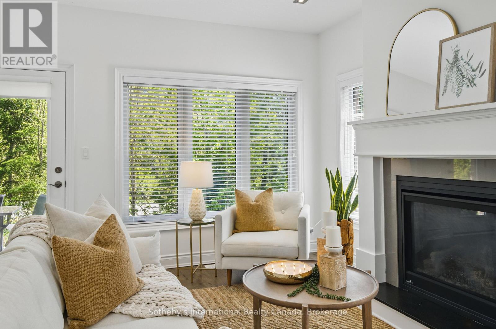 30 Serenity Place Crescent, Huntsville, Ontario  P1H 0C4 - Photo 1 - X12586970