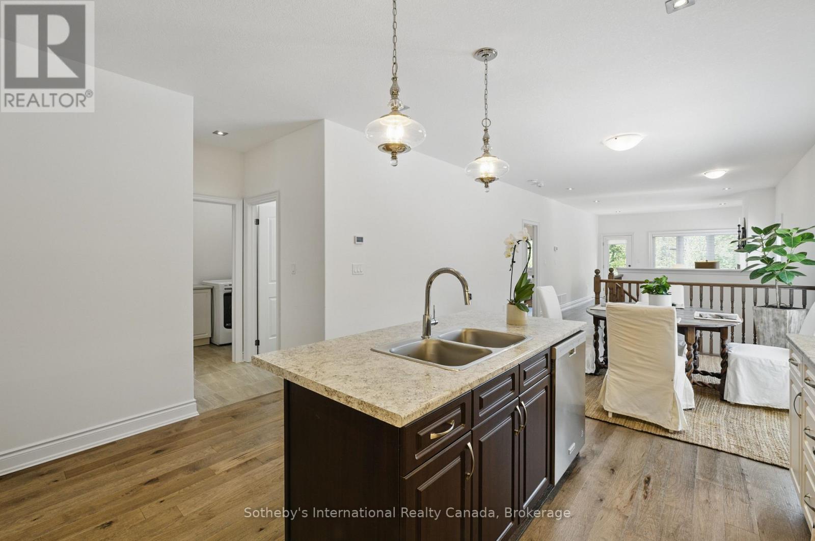 30 Serenity Place Crescent, Huntsville, Ontario  P1H 0C4 - Photo 11 - X12586970