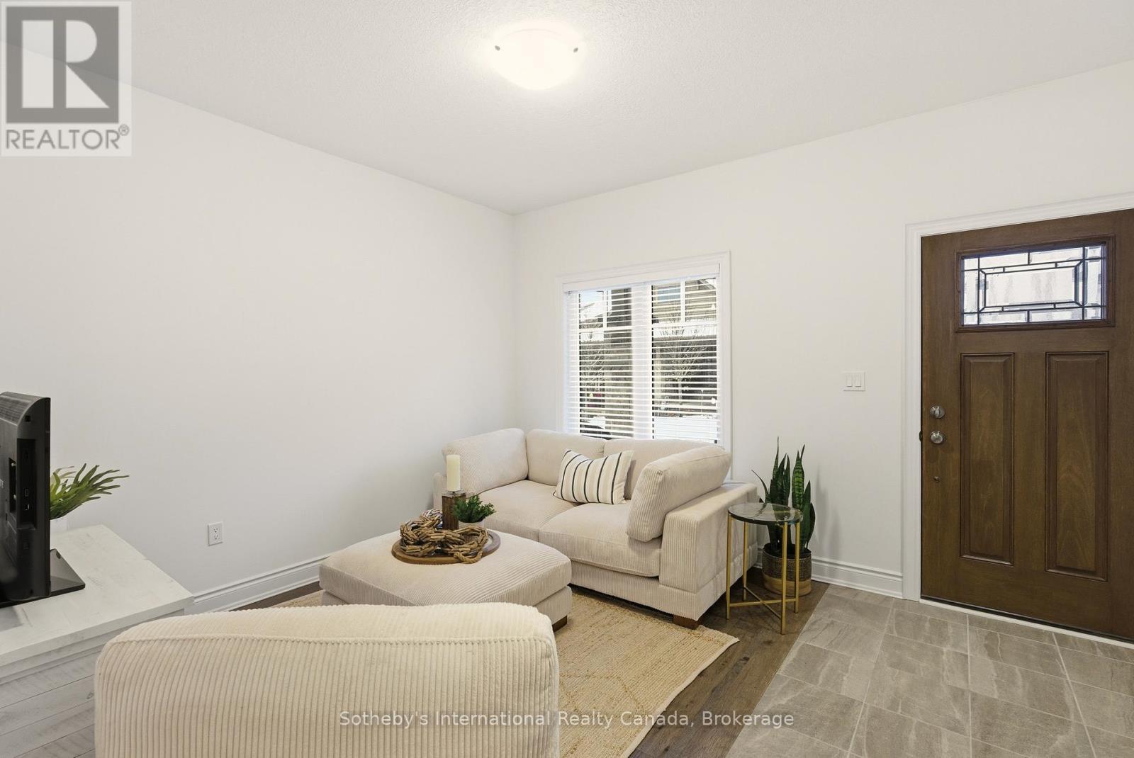 30 Serenity Place Crescent, Huntsville, Ontario  P1H 0C4 - Photo 6 - X12586970