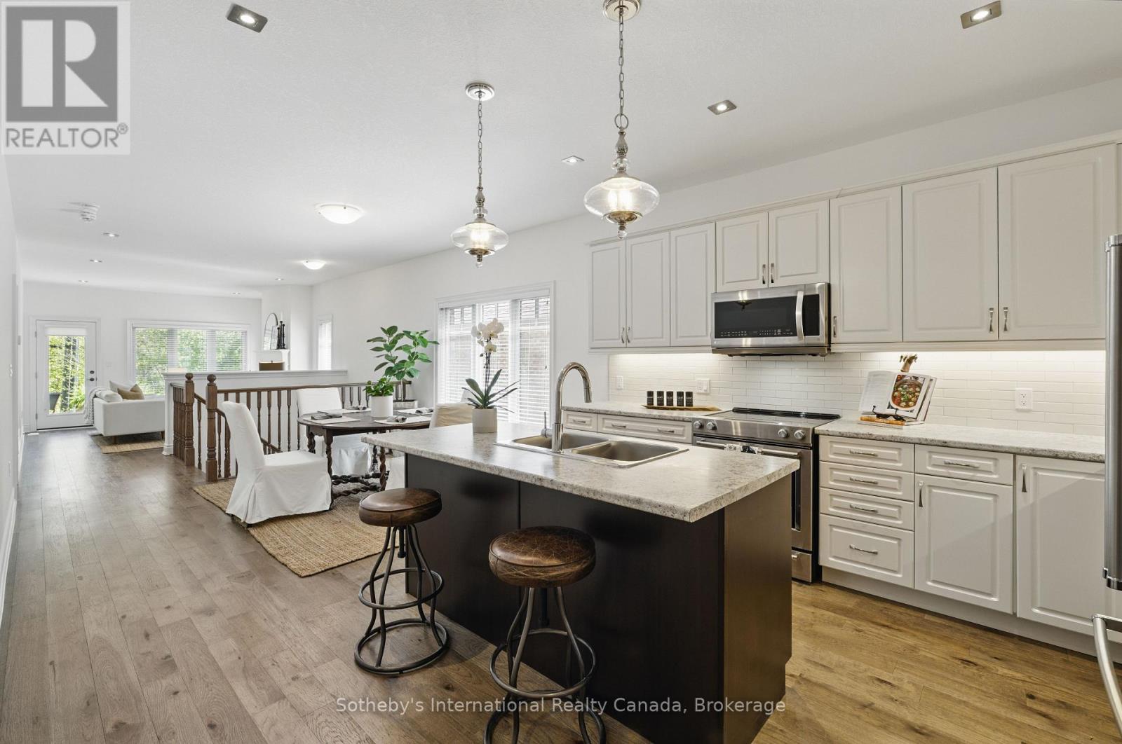 30 Serenity Place Crescent, Huntsville, Ontario  P1H 0C4 - Photo 9 - X12586970