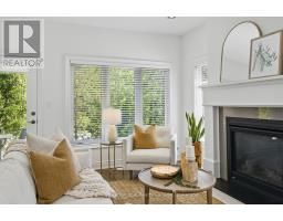 30 SERENITY PLACE CRESCENT, Huntsville, Ontario