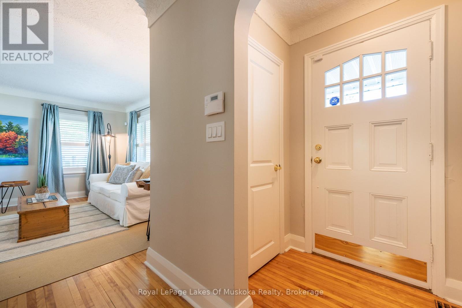 9 Mountview Avenue, Huntsville, Ontario  P1H 1G8 - Photo 15 - X12587442