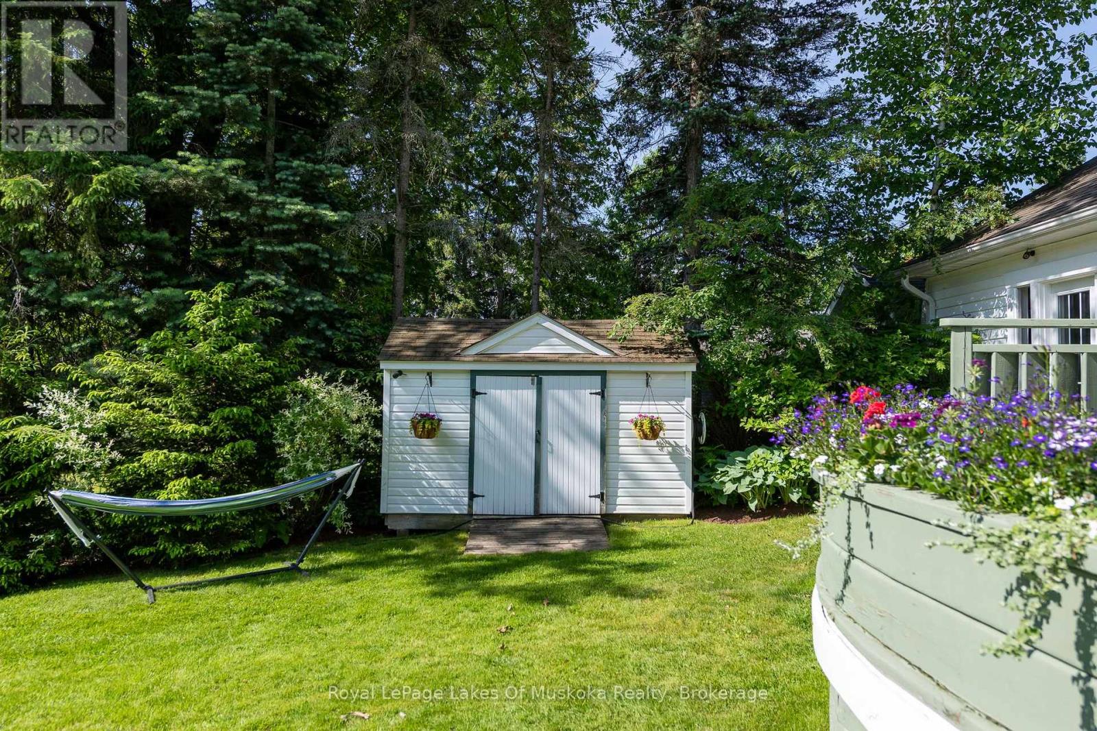 9 Mountview Avenue, Huntsville, Ontario  P1H 1G8 - Photo 38 - X12587442