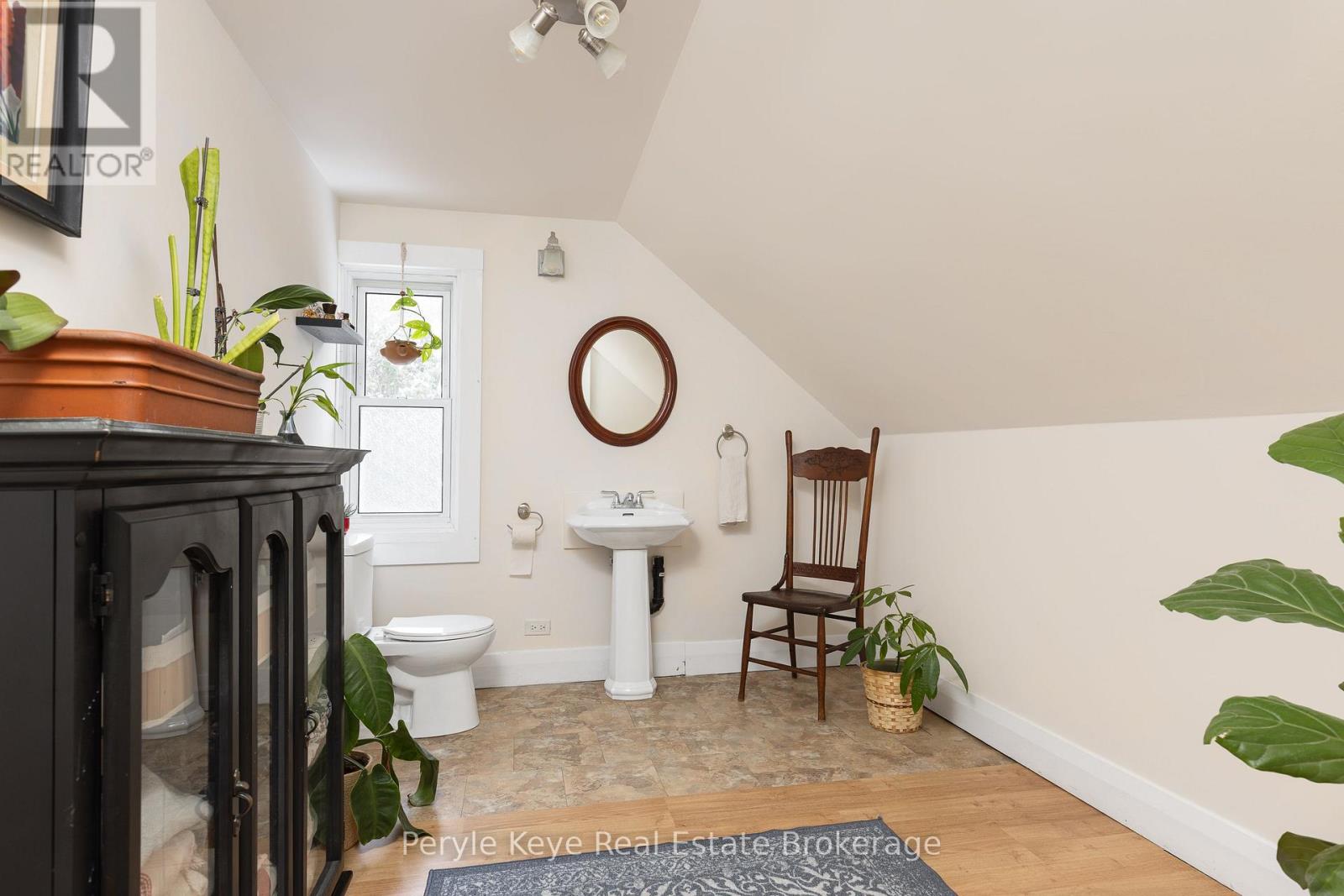 15 East Elliott Street, Huntsville, Ontario  P1H 1W8 - Photo 39 - X12589134