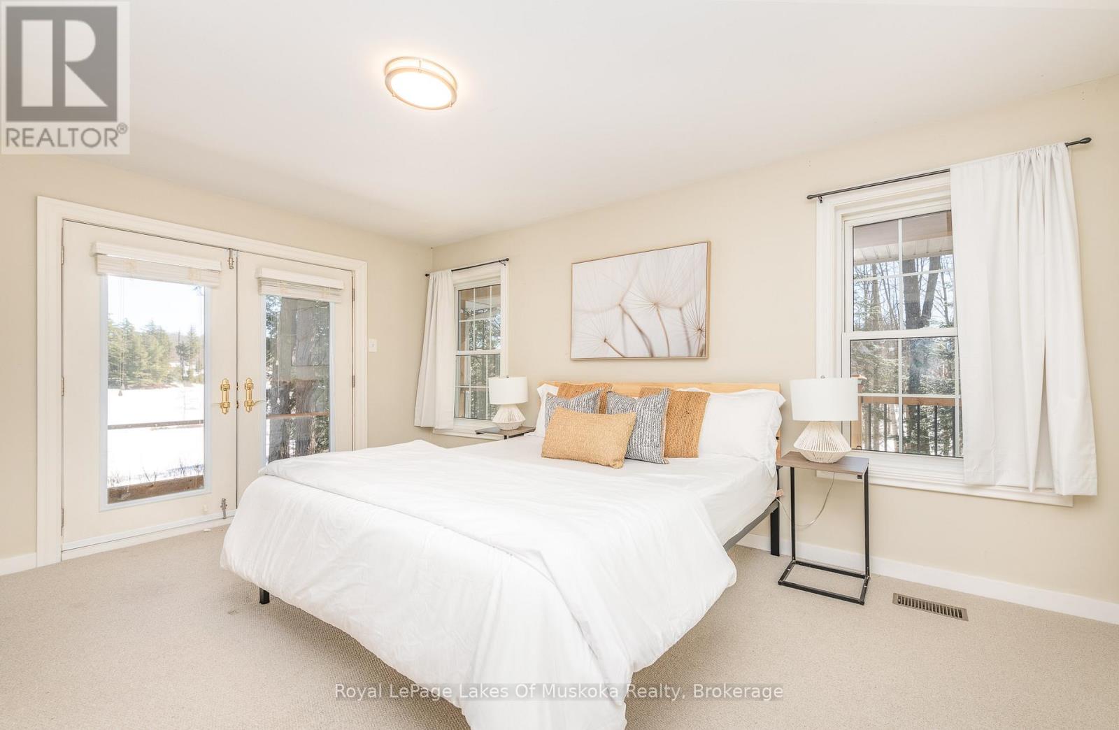 1420 Limberlost Road, Lake Of Bays, Ontario  P1H 2J6 - Photo 19 - X12591528