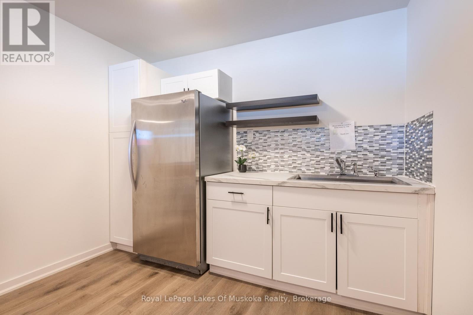 1420 Limberlost Road, Lake Of Bays, Ontario  P1H 2J6 - Photo 27 - X12591528