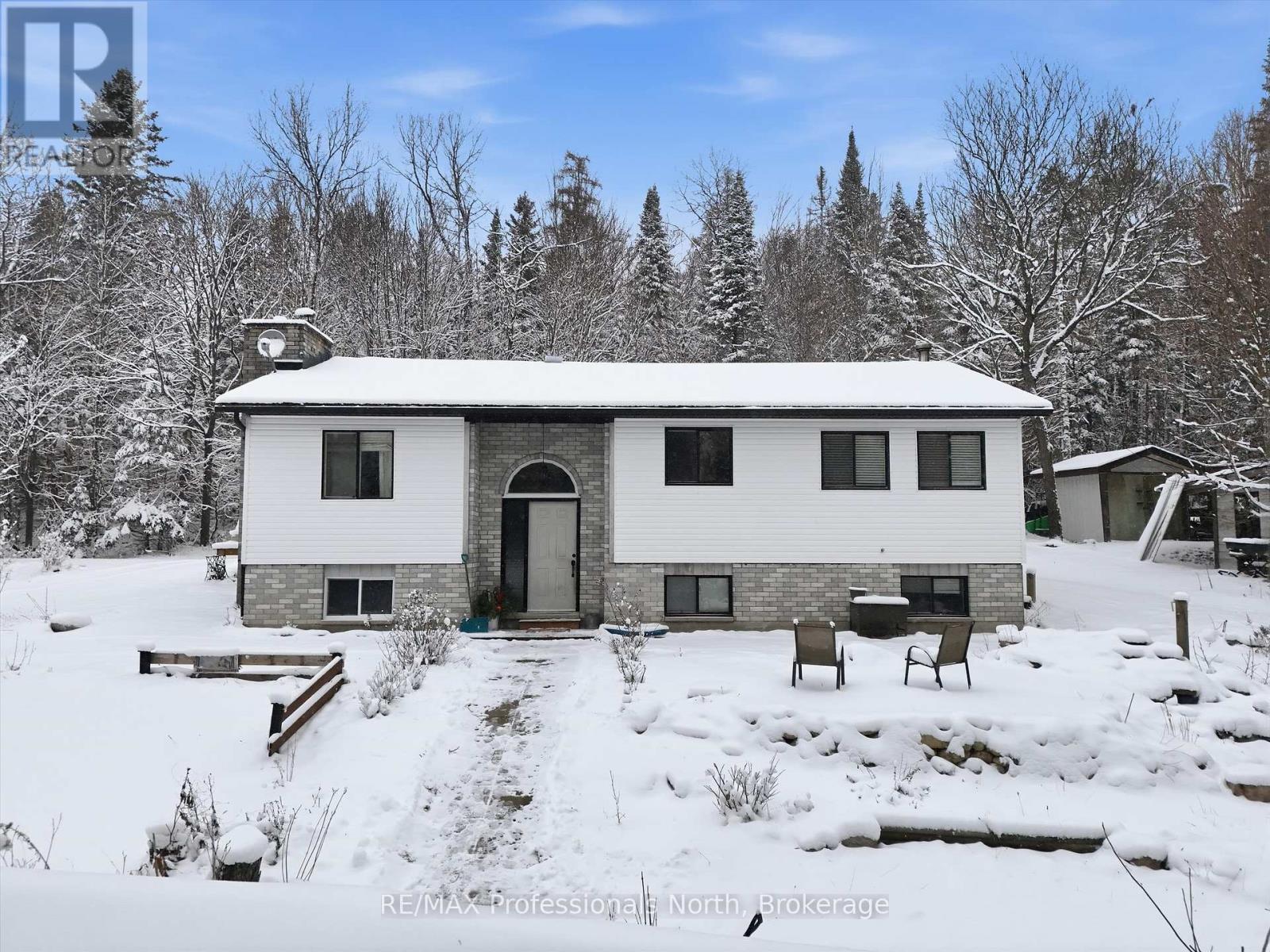 966 Boundary Road, Huntsville, Ontario  P0A 1R0 - Photo 1 - X12591612