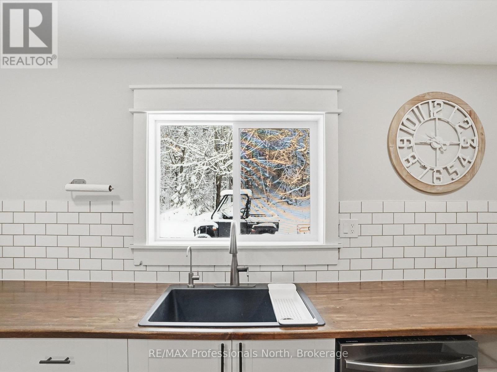 966 Boundary Road, Huntsville, Ontario  P0A 1R0 - Photo 7 - X12591612