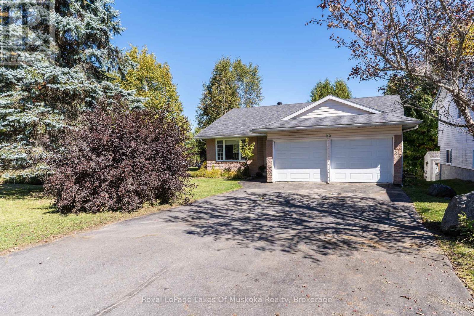 22 Knotty Pine Trail, Huntsville, Ontario  P1H 1S7 - Photo 3 - X12598228